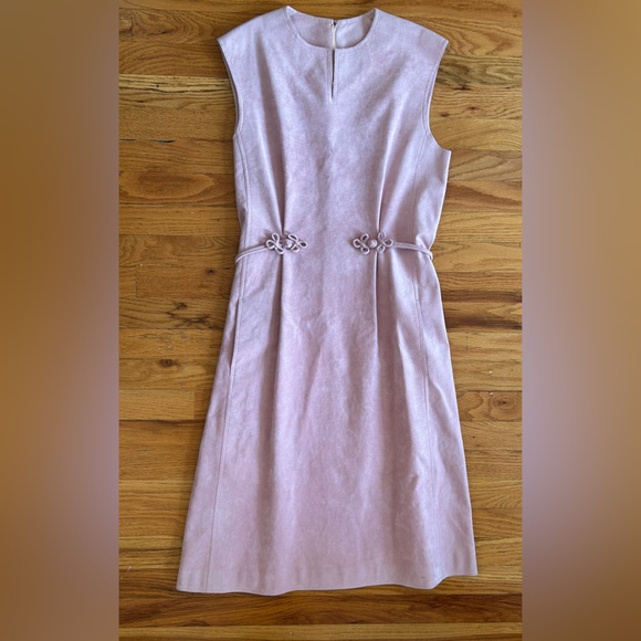 Vintage 1960s / 1970s Skinner Ultra Suede Sheath Dress with Pockets Pink - Picture 9 of 16